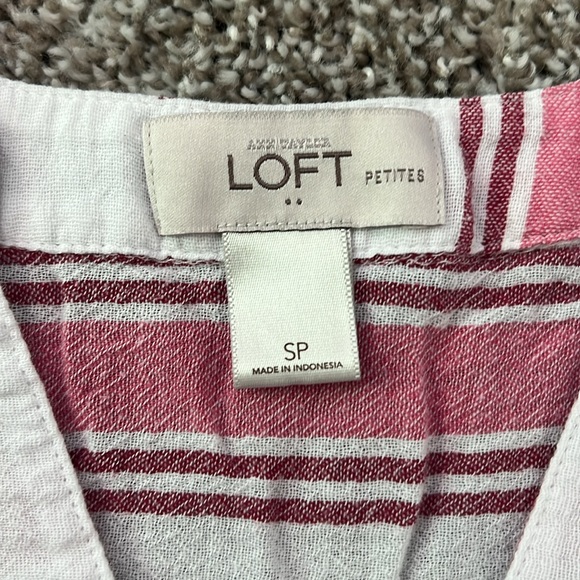 Loft Linen Stripe Flowy Top - Picture 2 of 3